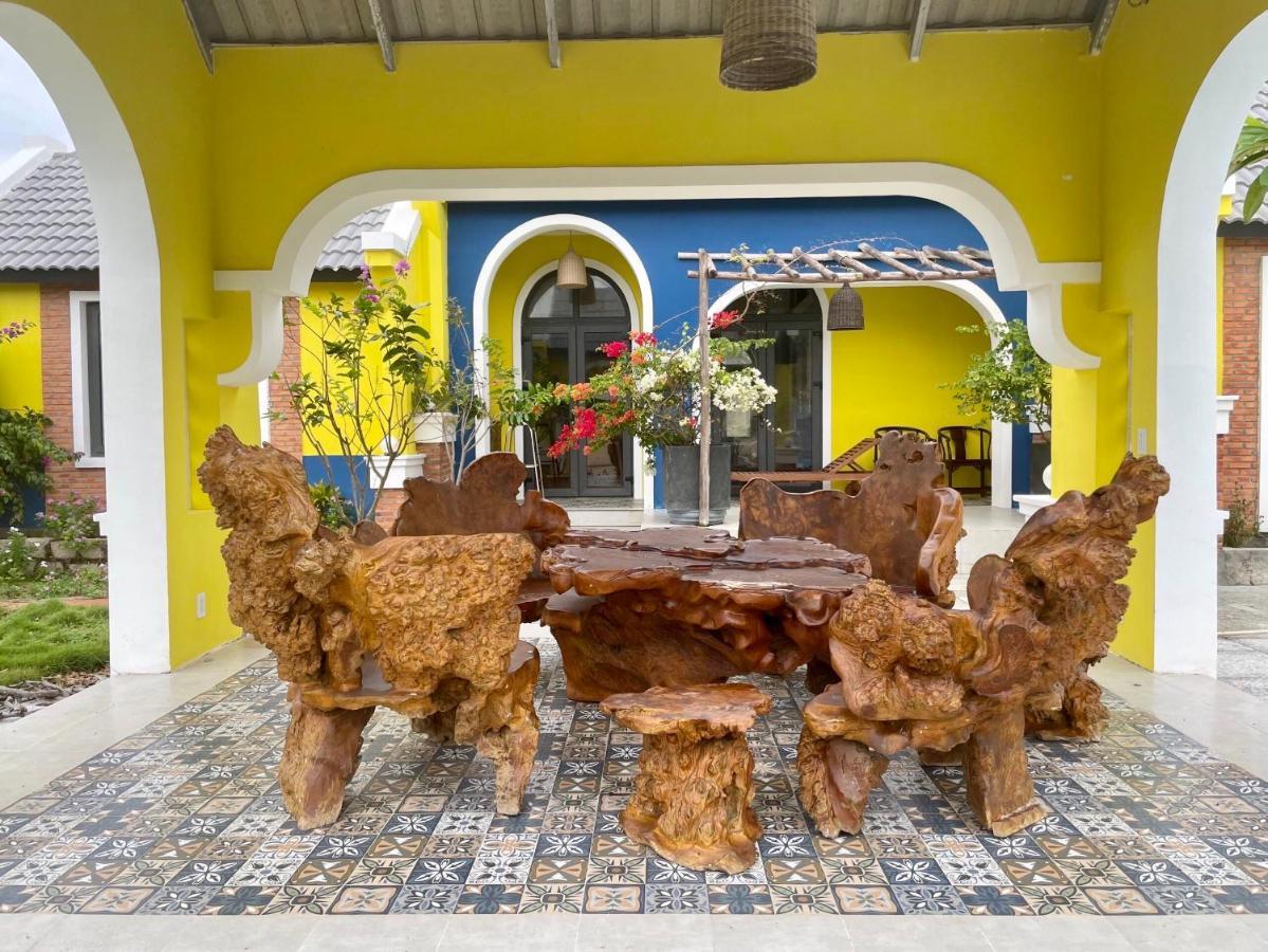 Thuyen Thung Homestay Pho Tri Eksteriør billede
